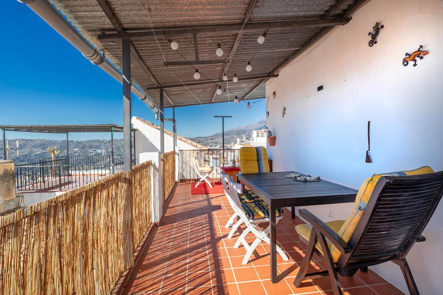 Casa Marlo, Spacious House In The Lively Centre Of Cómpeta מראה חיצוני תמונה