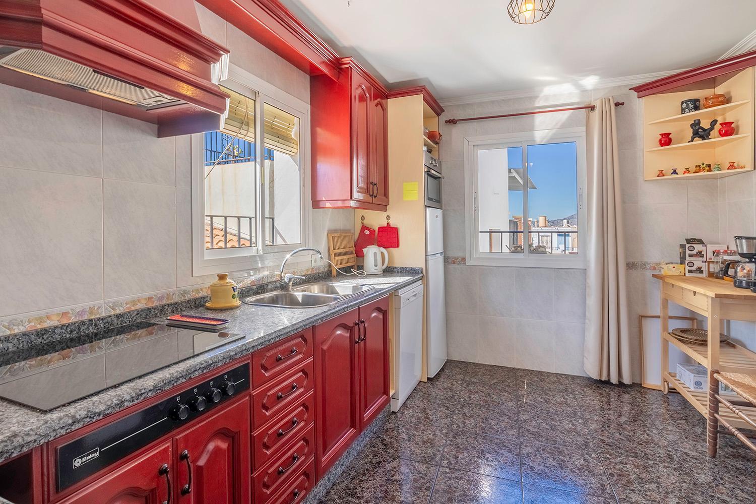 Casa Marlo, Spacious House In The Lively Centre Of Cómpeta מראה חיצוני תמונה