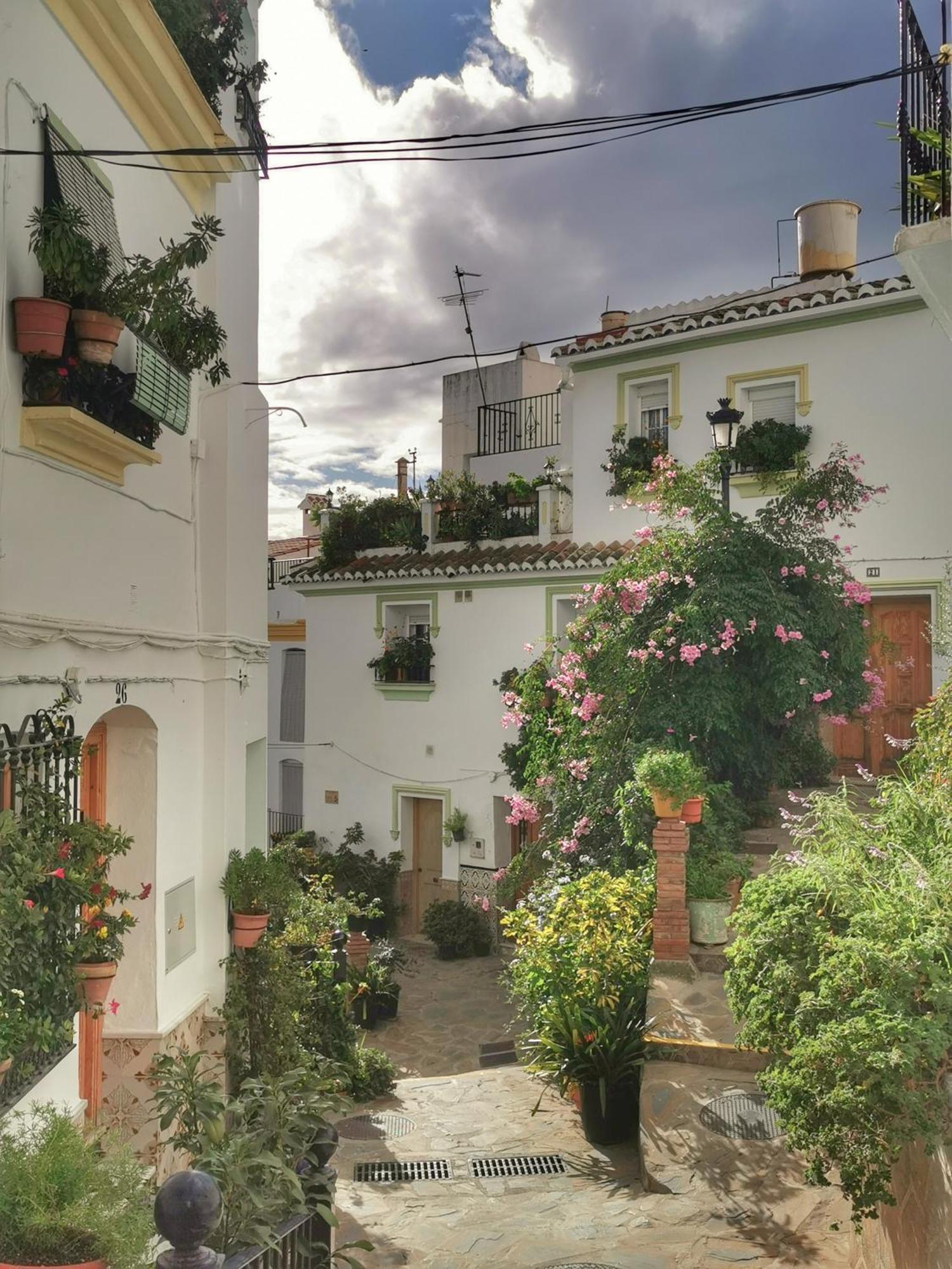 Casa Marlo, Spacious House In The Lively Centre Of Cómpeta מראה חיצוני תמונה